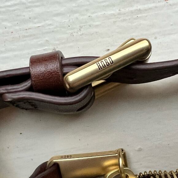 Hobo International Brand Leather Shoulder Bag - Picture 2 of 5